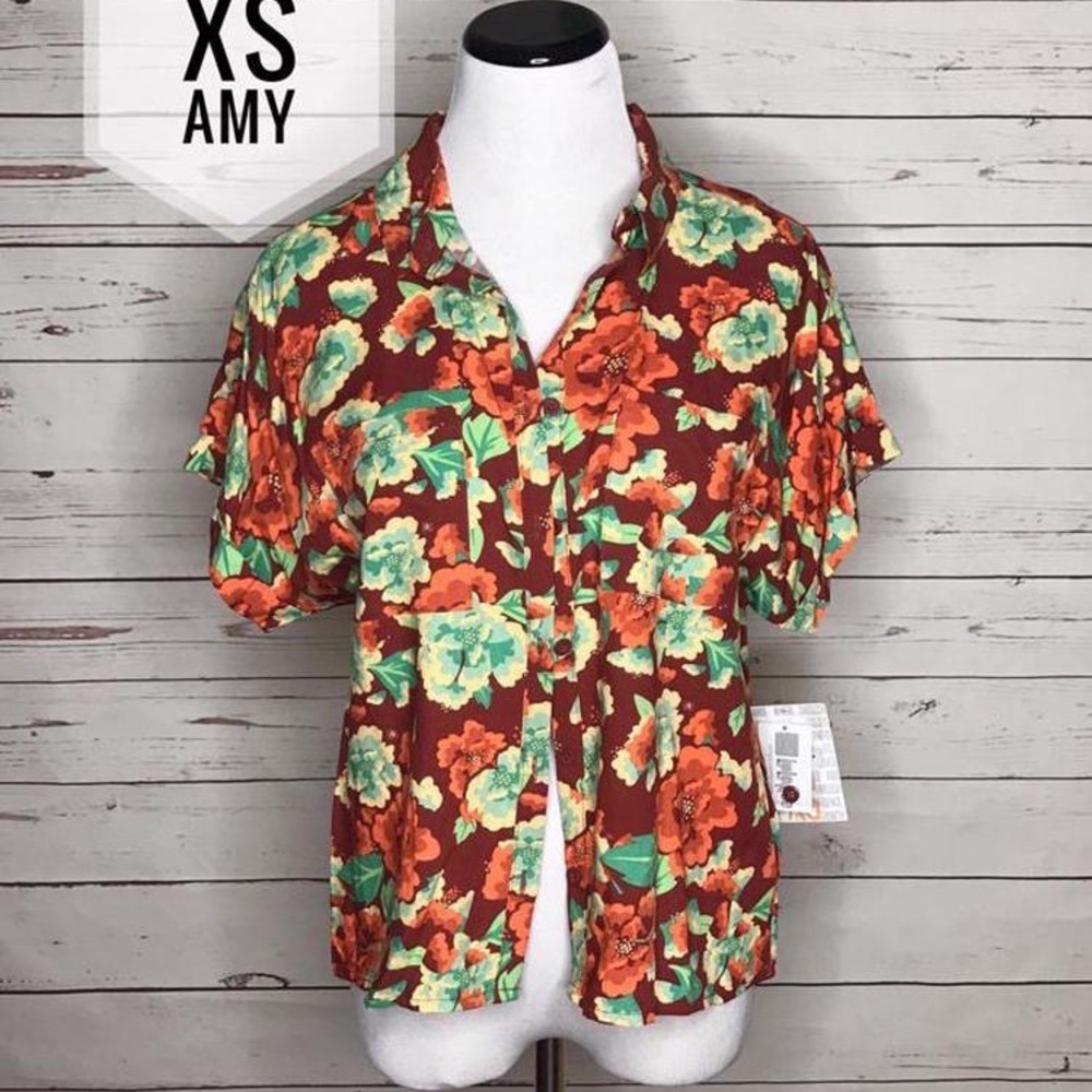 NWT Lularoe Amy Shirt
